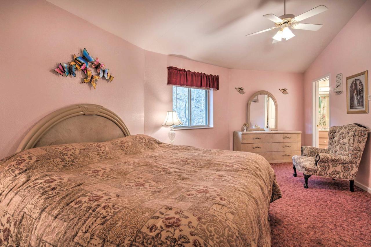 Charming Burnsville Apt With Mountain Views And Deck! Zewnętrze zdjęcie