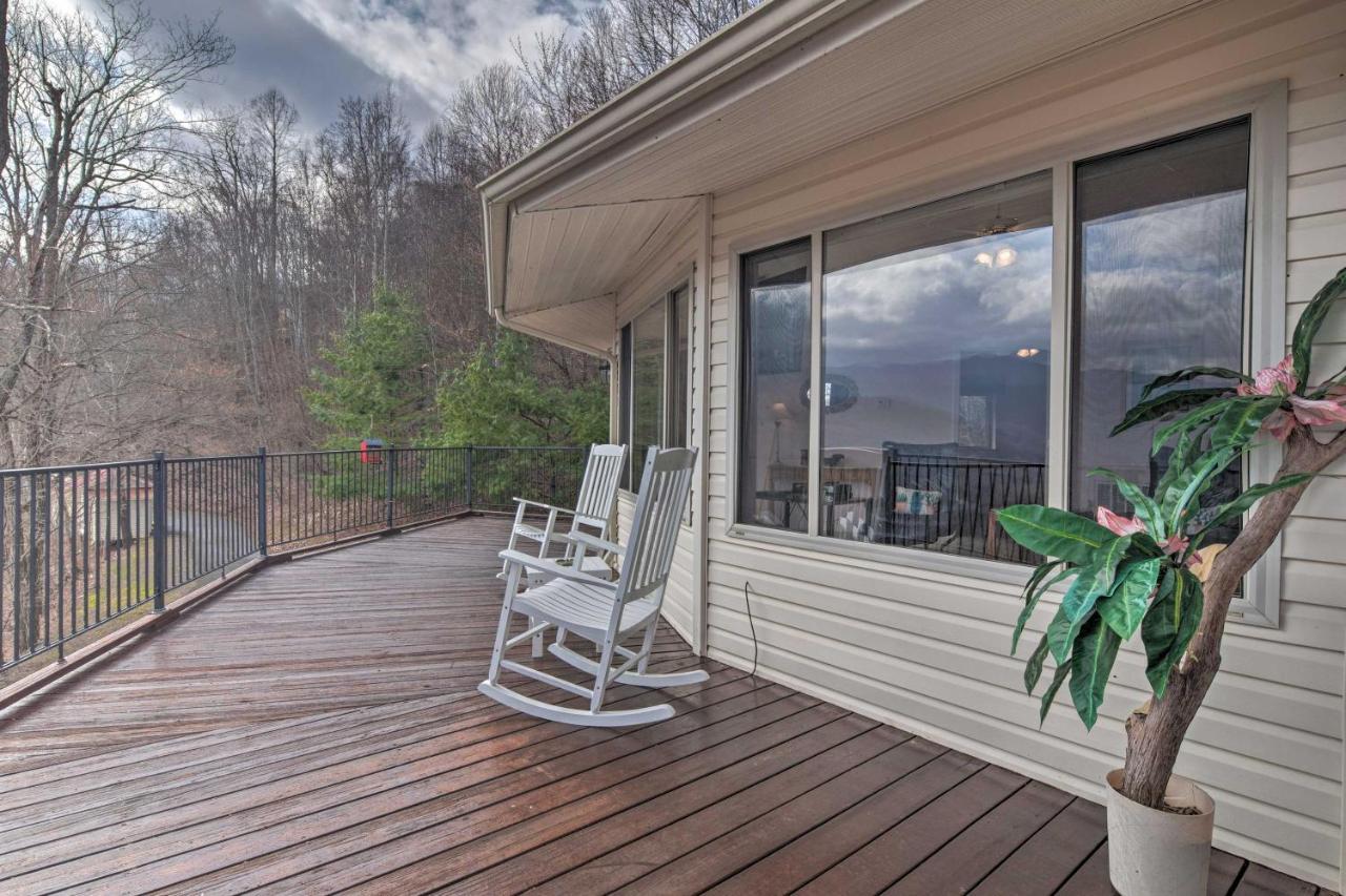 Charming Burnsville Apt With Mountain Views And Deck! Zewnętrze zdjęcie